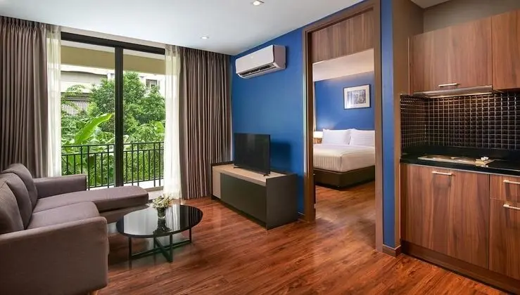 1-Bedroom Suite