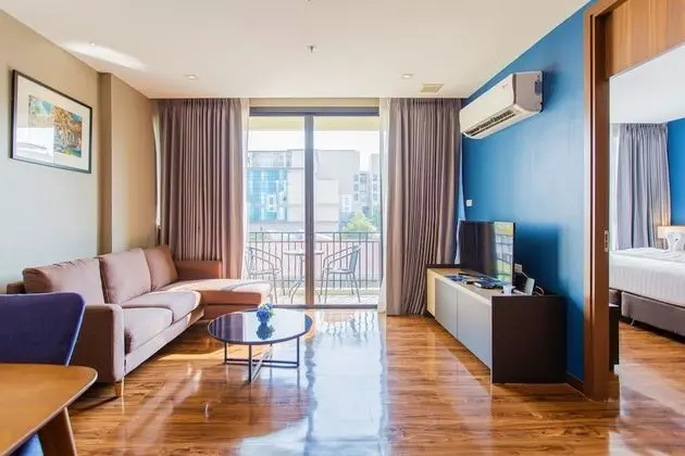1-Bedroom Suite