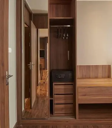 1-Bedroom Suite