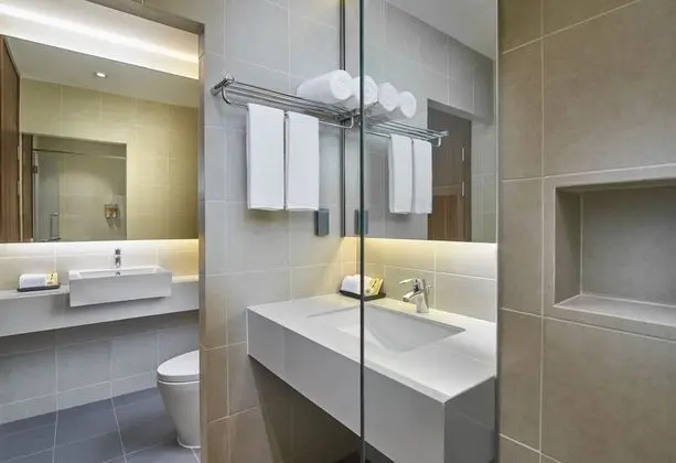 1-Bedroom Suite