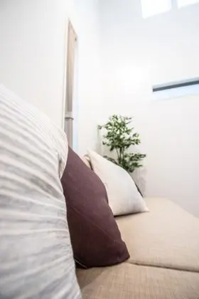 Ev (Private Vacation)