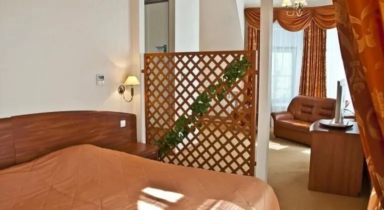 Stüdyo, 1 En Büyük (King) Boy Yatak