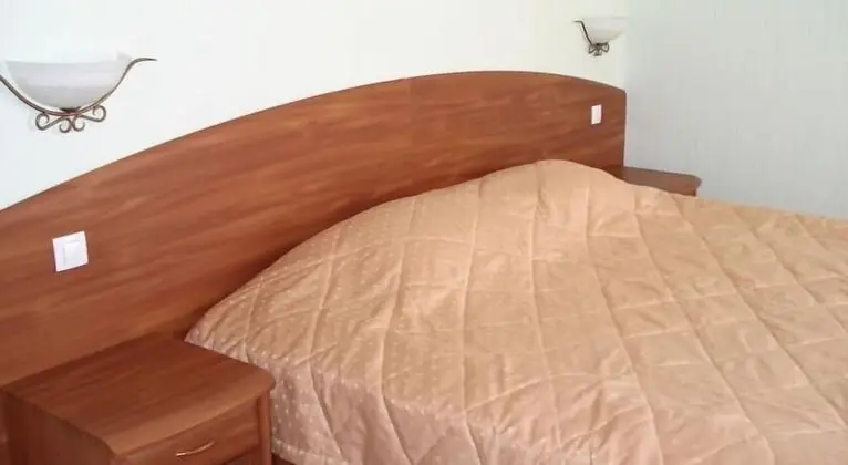 Stüdyo, 1 En Büyük (King) Boy Yatak