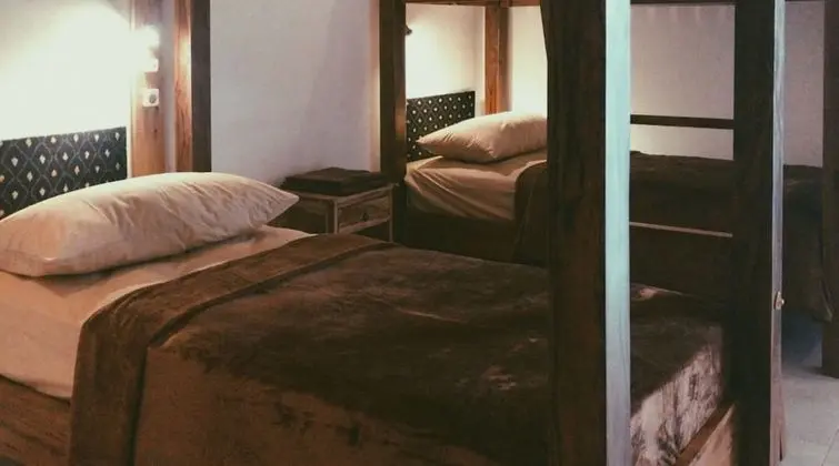 Basic Ortak Ranzalı Oda, Karma Ranzalı Oda