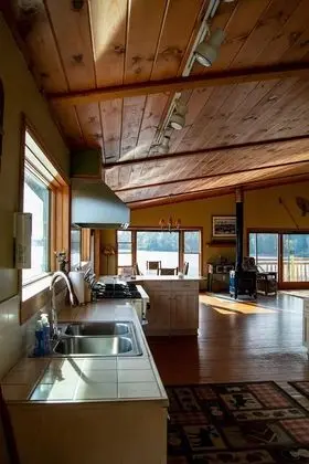 Panoramic Süit, Dağ Manzaralı, Göl Kenarı