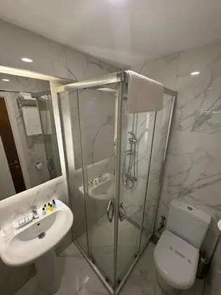 Standart Oda, Kara Manzaralı