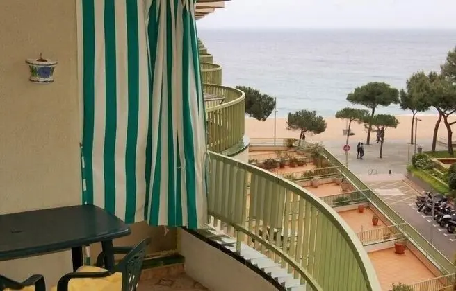 Apart Daire, 2 Yatak Odası, Deniz Manzaralı