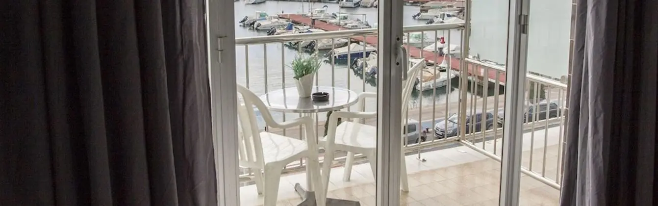 Tek Büyük Yataklı Oda, Deniz Manzaralı