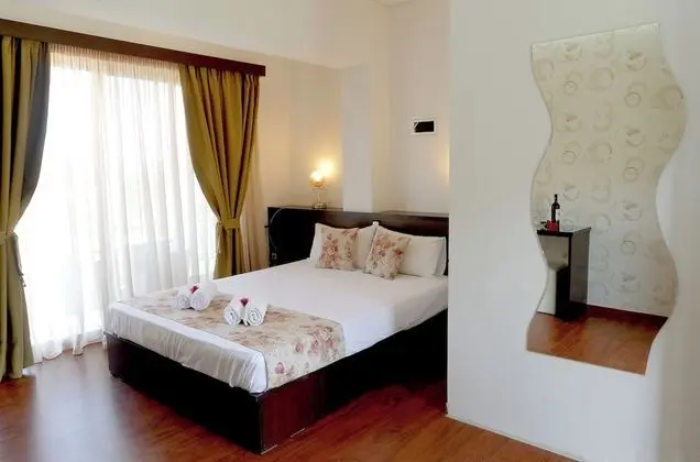 Deluxe Tek Büyük Yataklı Oda, Balkon