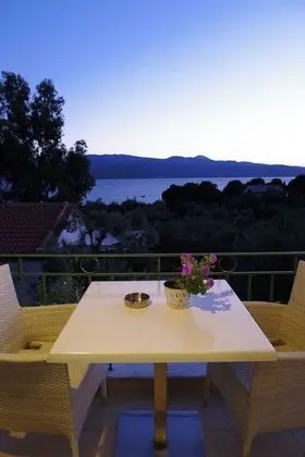 Deluxe Tek Büyük Yataklı Oda, Balkon