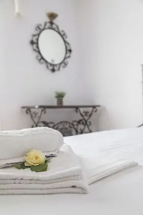 Tek Büyük veya İki Ayrı Yataklı Oda, Balkon