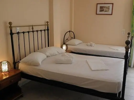 Tek Büyük veya İki Ayrı Yataklı Oda, Balkon