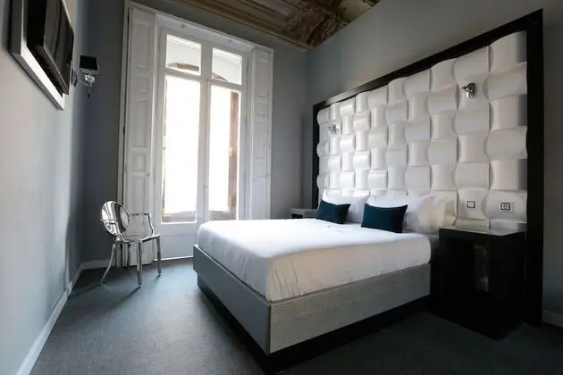 Tek Büyük Yataklı Oda, Balkon