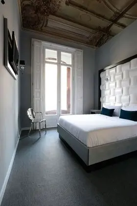 Tek Büyük Yataklı Oda, Balkon