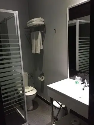 Tek Büyük Yataklı Oda, Balkon