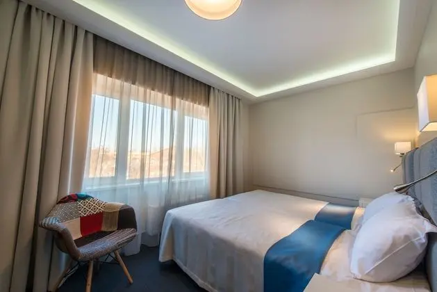Standard Tek Büyük veya İki Ayrı Yataklı Oda