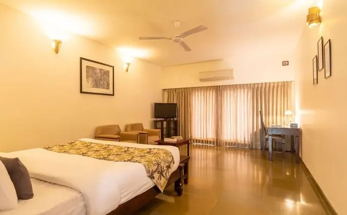 Golf View Room ( Stay 2 nights & above, Enjoy a bucket of Pint Beer once per stay)