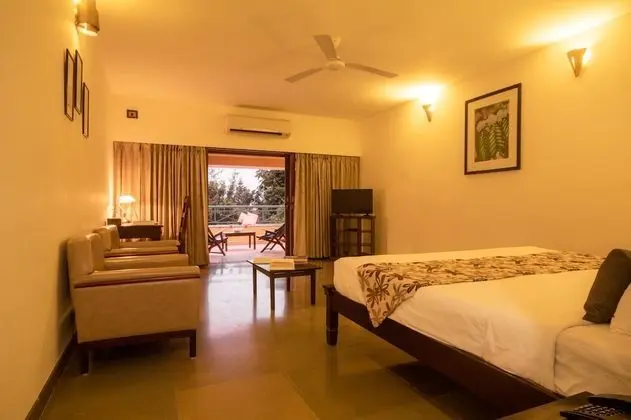 Golf View Room ( Stay 2 nights & above, Enjoy a bucket of Pint Beer once per stay)