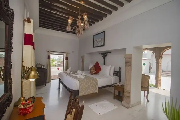 Suite Room