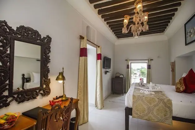 Suite Room