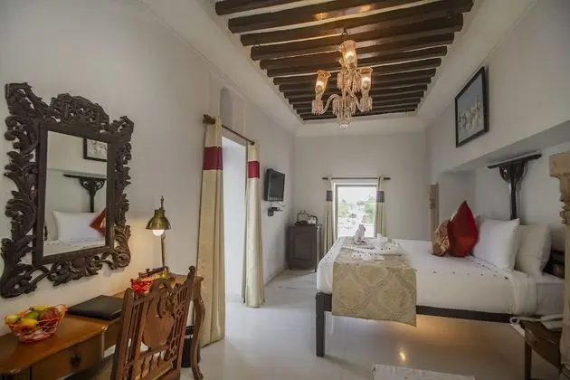Suite Room
