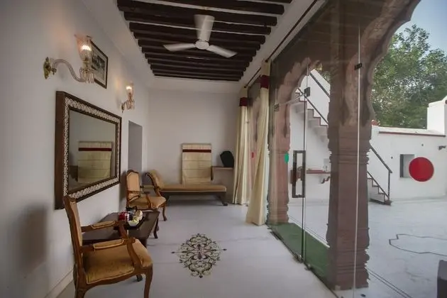 Suite Room