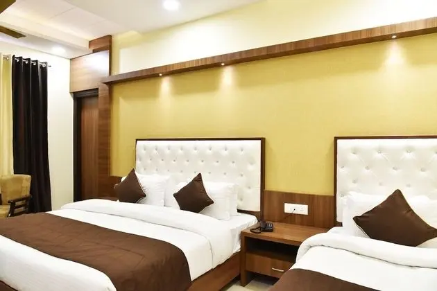 Deluxe Üç Kişilik Oda, Şehir Manzaralı