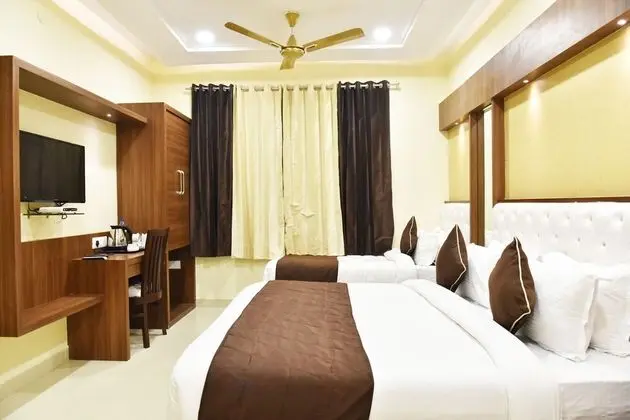 Luxury Üç Kişilik Oda, Şehir Manzaralı
