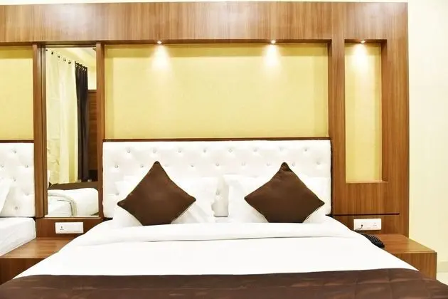 Luxury Üç Kişilik Oda, Şehir Manzaralı