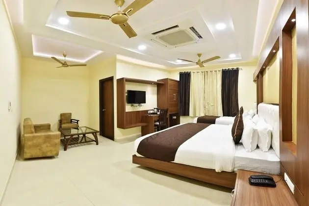 Luxury Üç Kişilik Oda, Şehir Manzaralı