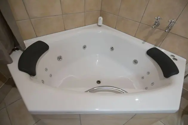 Stüdyo, Jakuzi