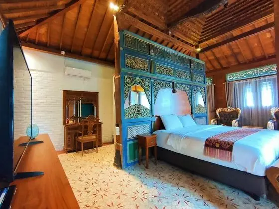 Royal Oda, 1 En Büyük (King) Boy Yatak, Bahçe Manzaralı, Avlu