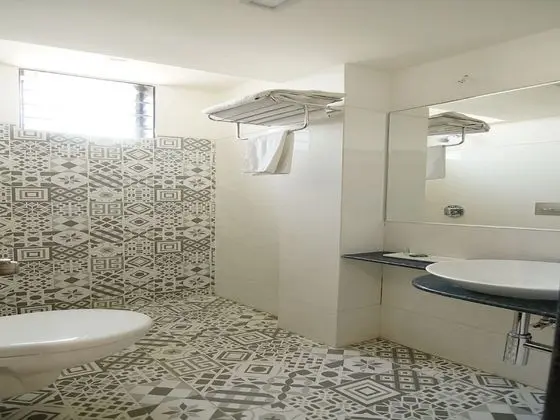 Suite (Renovated)