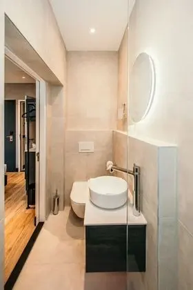 Deluxe Tek Büyük Yataklı Oda, Deniz Manzaralı