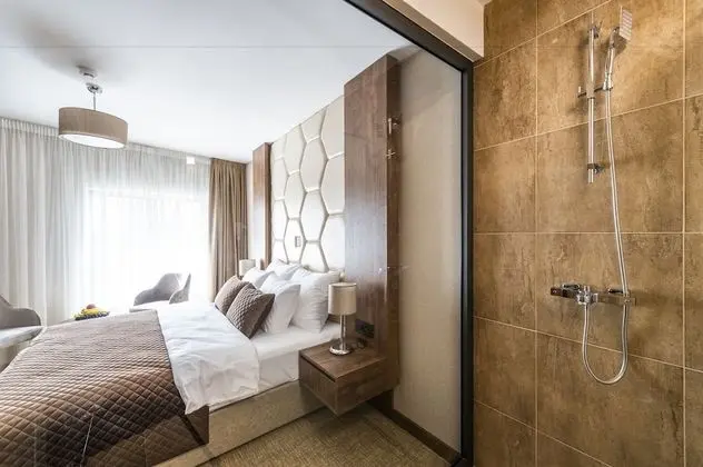 Comfort Tek Büyük Yataklı Oda