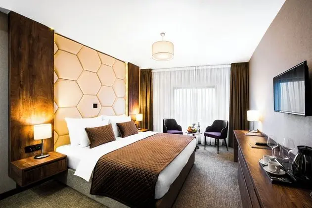 Comfort Tek Büyük Yataklı Oda