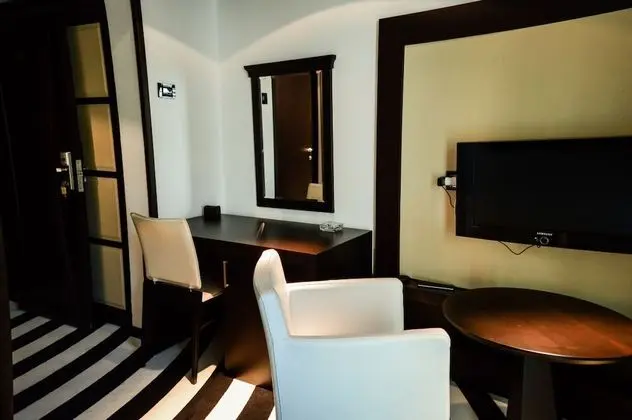 Superior Üç Kişilik Oda, Şehir Manzaralı
