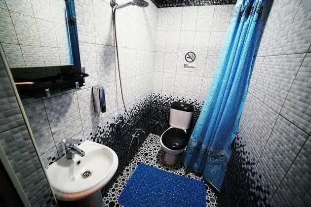 Ortak Ranzalı Oda, Karma Ranzalı Oda