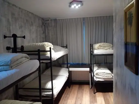 Bed in Shared Dormitory, Mixed Dorm (10 Beds)
