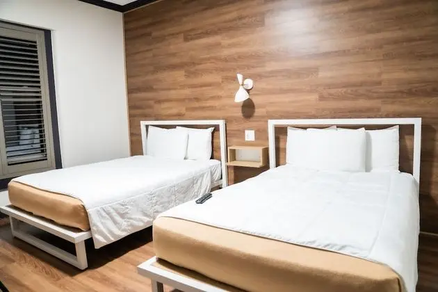 Standard Tek Büyük Yataklı Oda, 2 Çift Kişilik Yatak, Özel Banyo