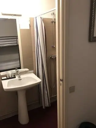 Economy İki Ayrı Yataklı Oda