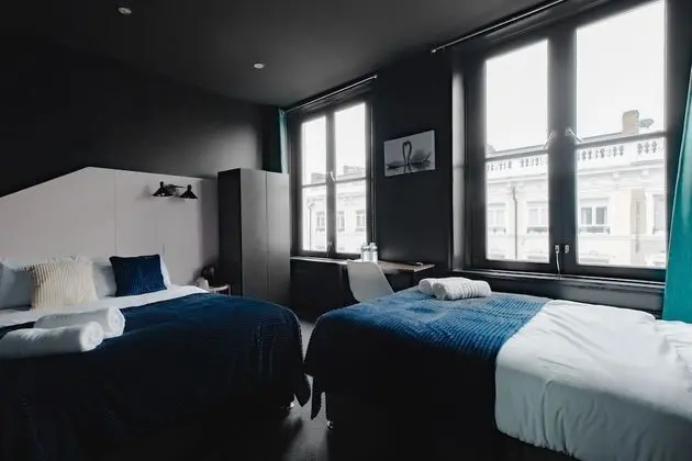 Dört Kişilik Oda, Banyolu/Duşlu