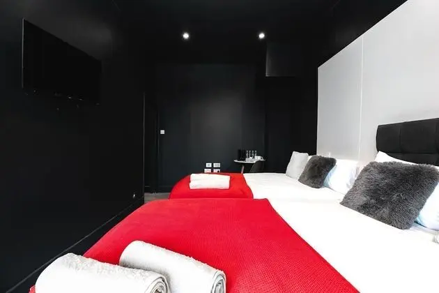 Dört Kişilik Oda, Banyolu/Duşlu