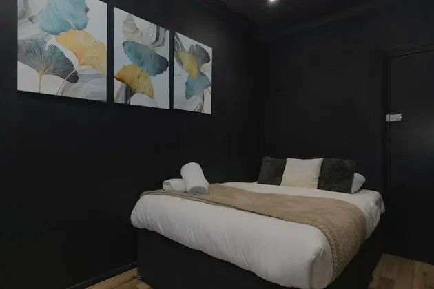 Tek Büyük Yataklı Oda, Banyolu/Duşlu