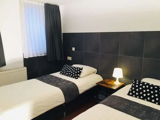Apart Daire, 4 Yatak Odası