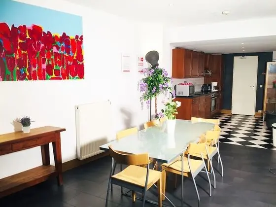 Apart Daire, 4 Yatak Odası