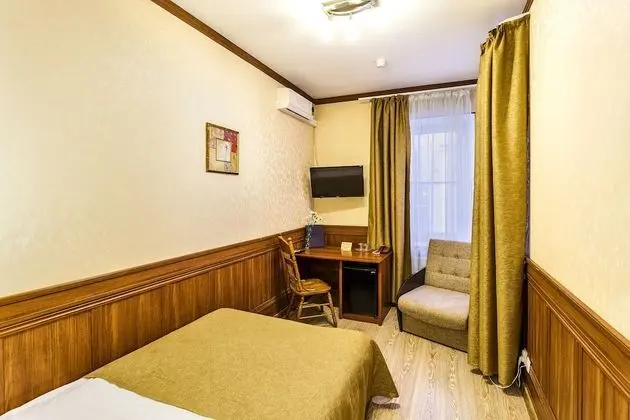 Comfort Tek Büyük Yataklı Oda