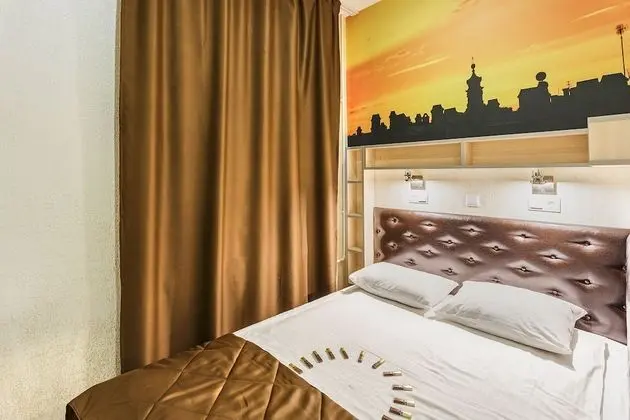 Tek Büyük Yataklı Oda, 1 En Büyük (King) Boy Yatak