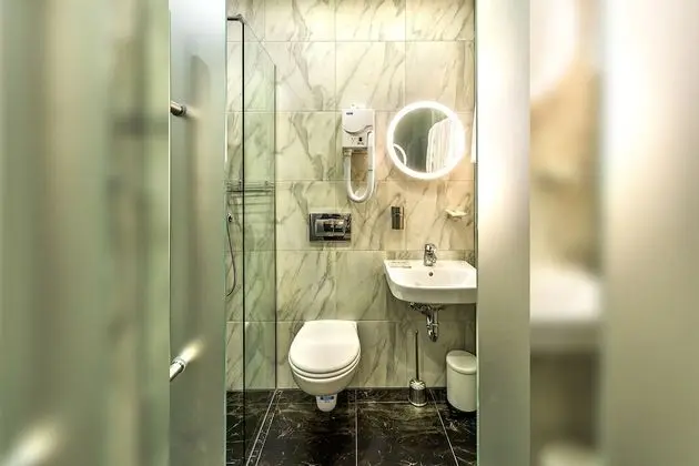 Tek Büyük Yataklı Oda, 1 En Büyük (King) Boy Yatak