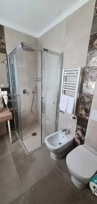 Classic Tek Büyük veya İki Ayrı Yataklı Oda